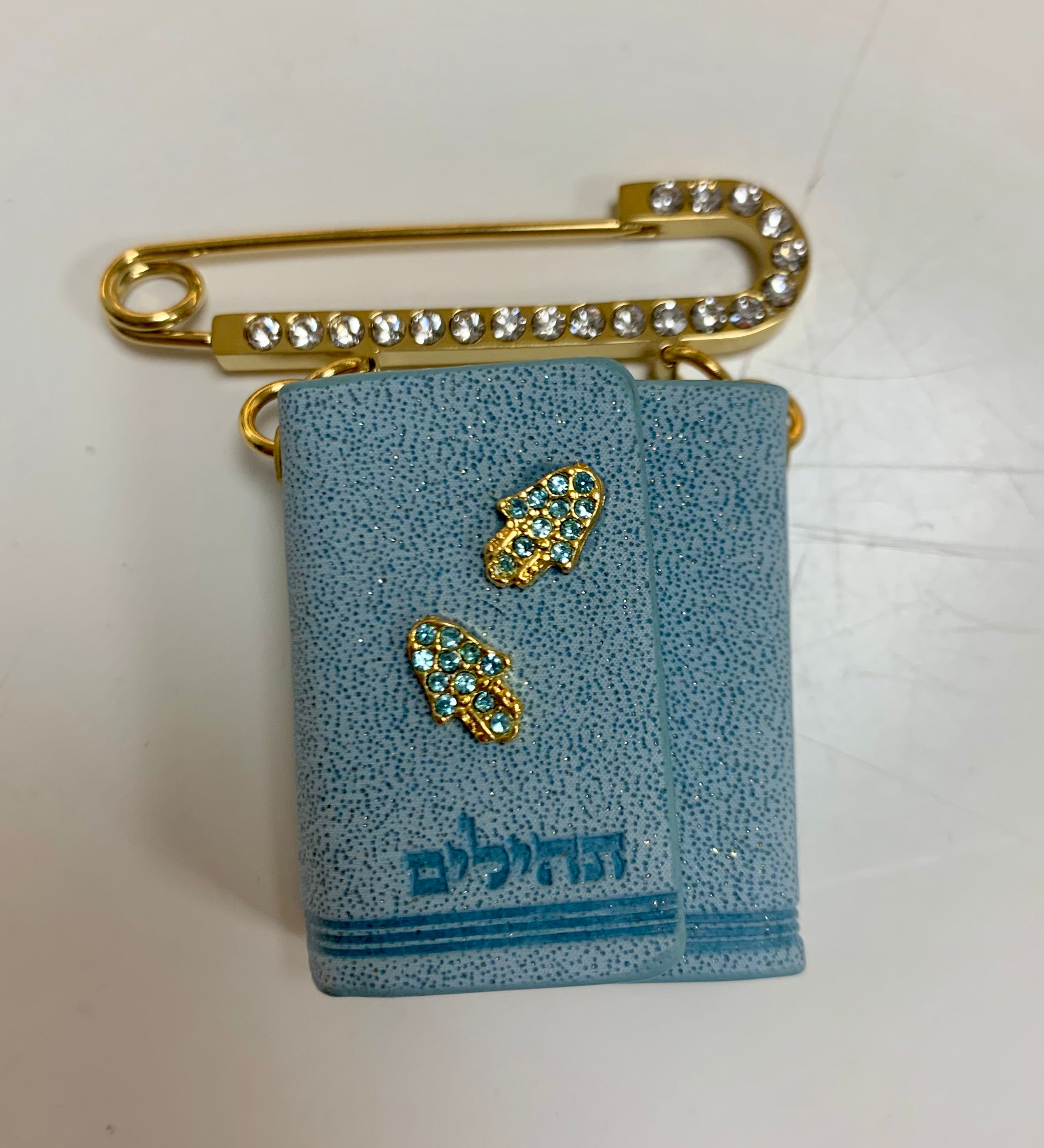 Sefer Tehillem Charm Pin